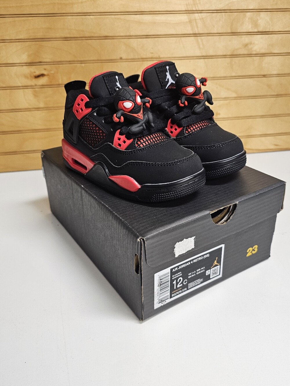 Nike Air Jordan 4 RETRO Red Thunder Kids Sneakers SZ 12C Spiderman Black New